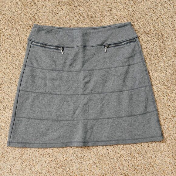 Women's Athleta Strata Ponte Knit Skirt | Gray | Sz: M - Picture 3 of 7